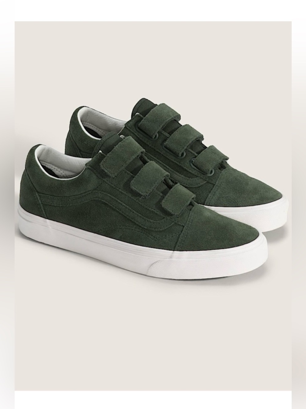 Vans Old Skool V Suede Pine
Forest Shoe Women 11.5 US,Men’s 10.0 US